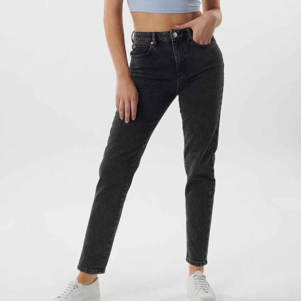 Black garage mom jeans